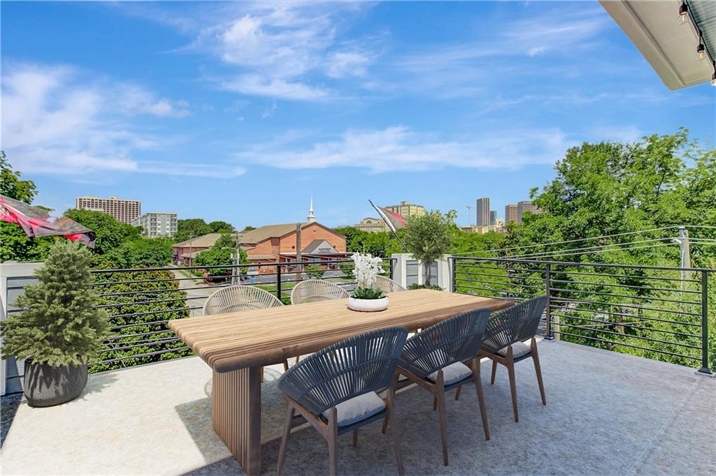 450 Connally Street SE