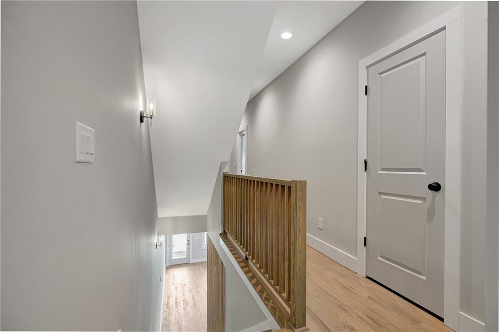 450 Connally Street SE