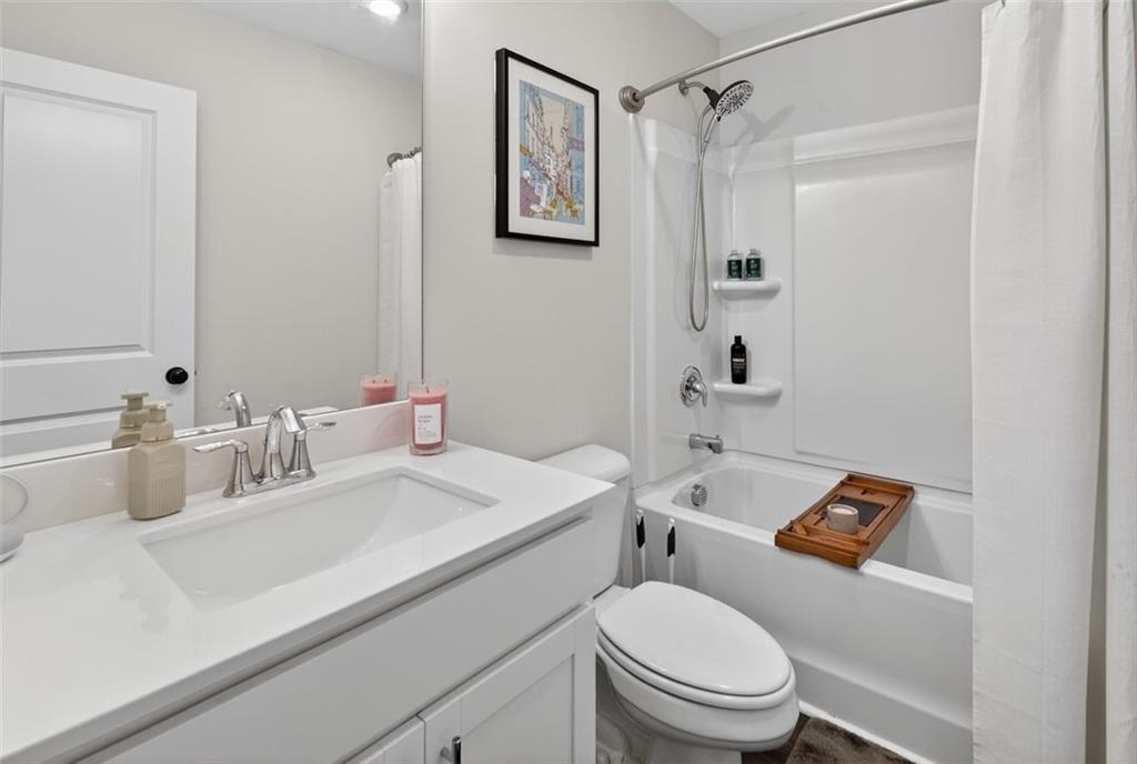 2995 EDGEMONT Lane SW