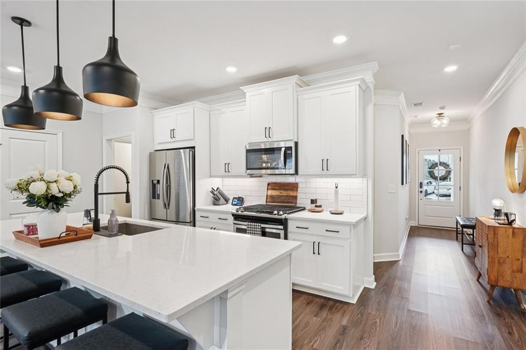 2995 EDGEMONT Lane SW