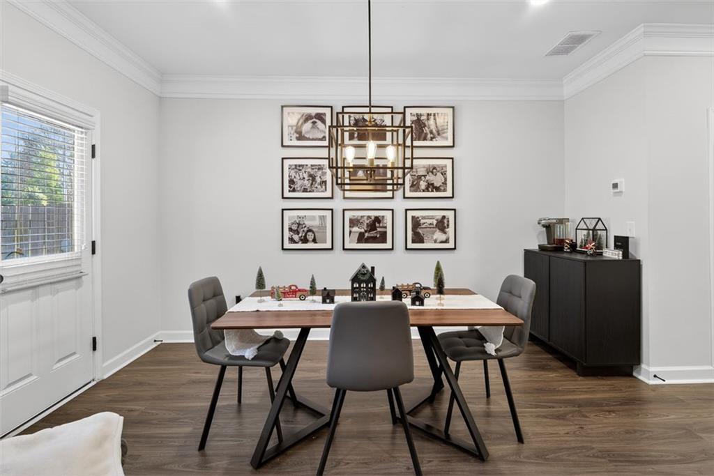 2995 EDGEMONT Lane SW