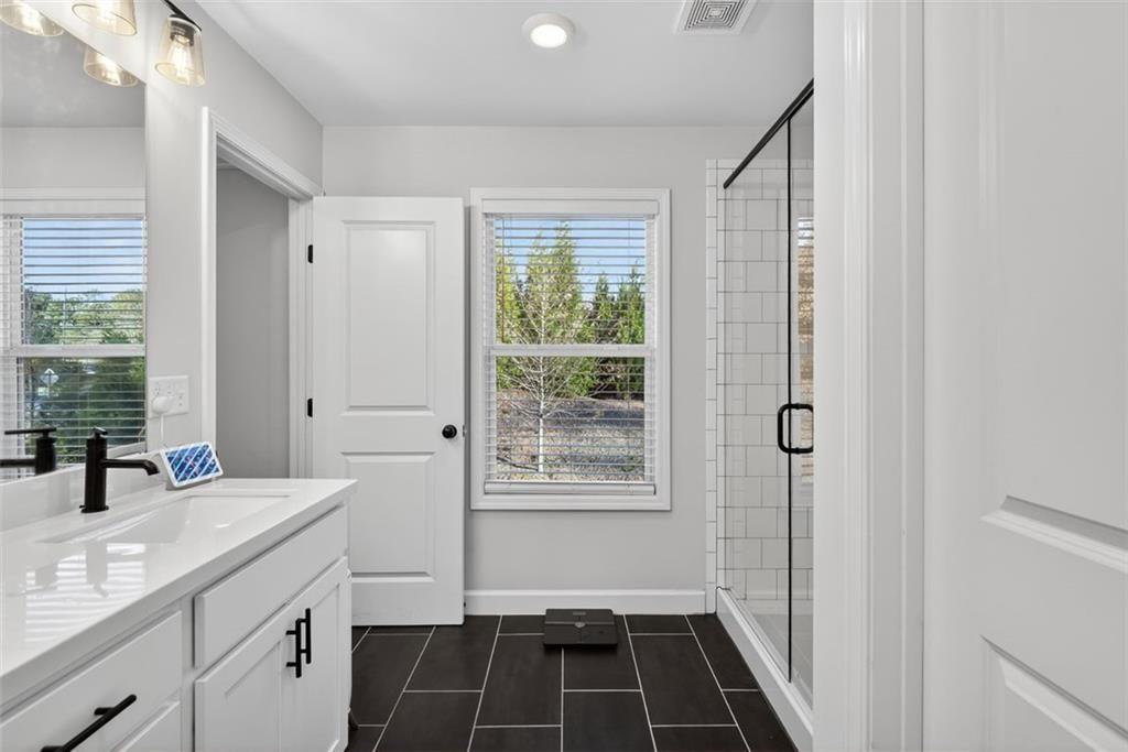 2995 EDGEMONT Lane SW