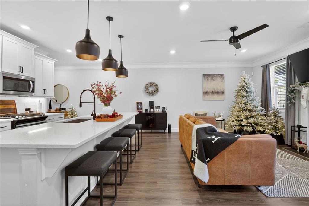 2995 EDGEMONT Lane SW