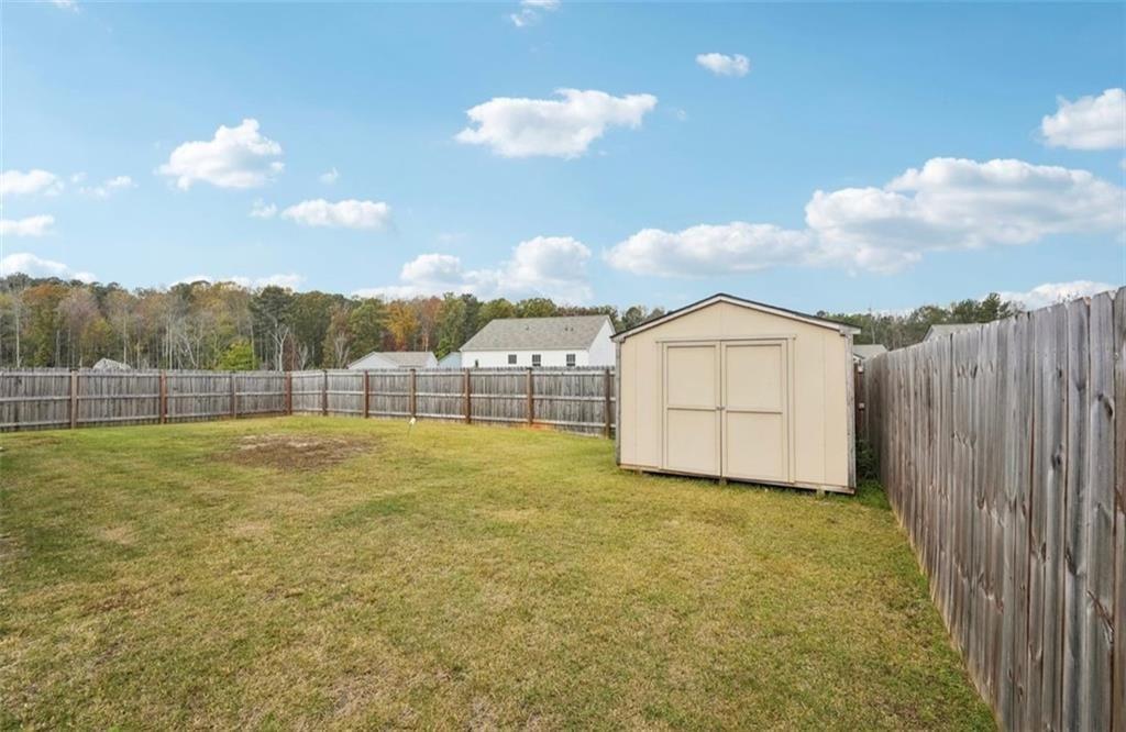 6637 BLUFFVIEW Drive