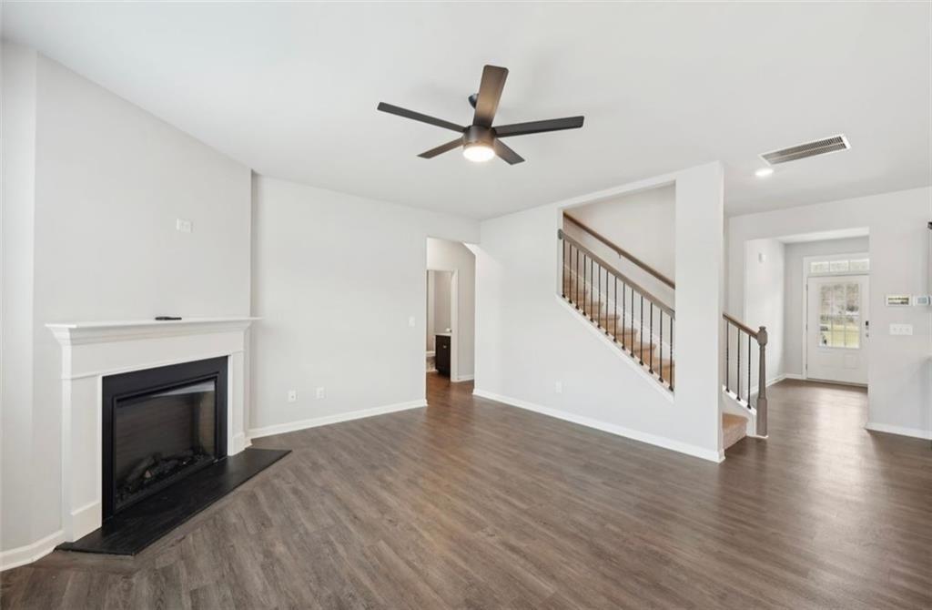 6637 BLUFFVIEW Drive