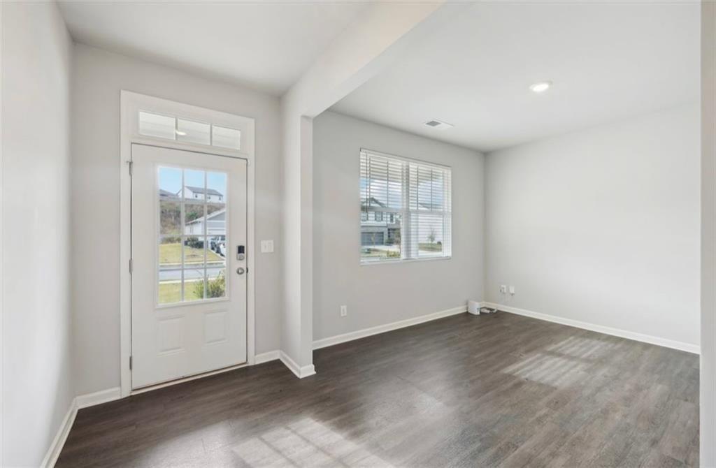 6637 BLUFFVIEW Drive