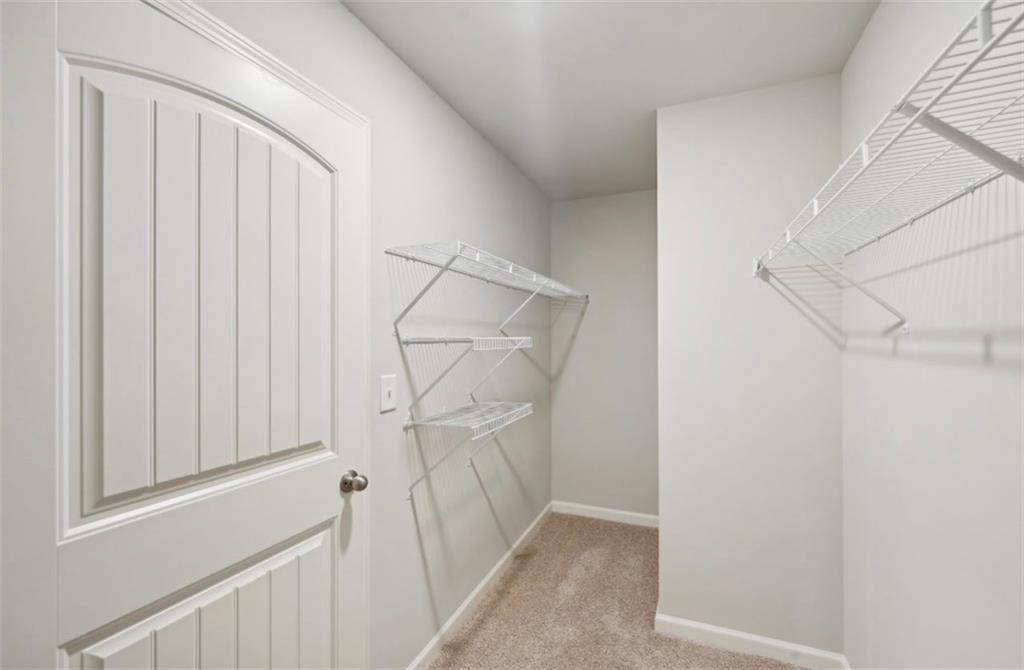 6637 BLUFFVIEW Drive