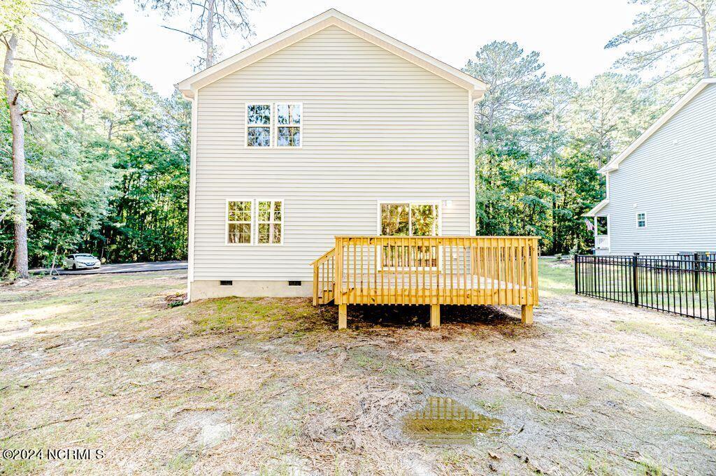 721 Crabapple Lane