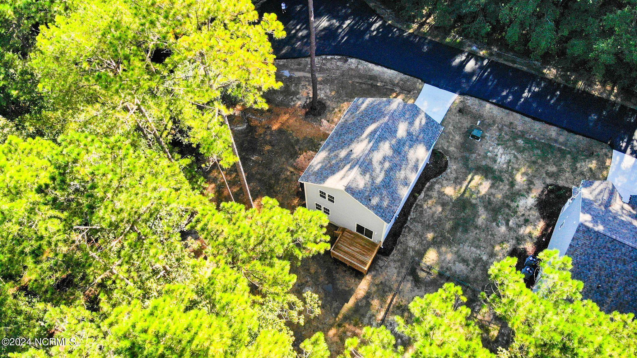 721 Crabapple Lane