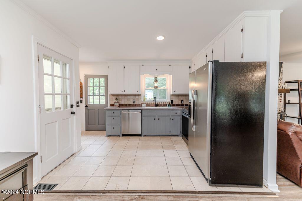 3113 Wild Forest Road