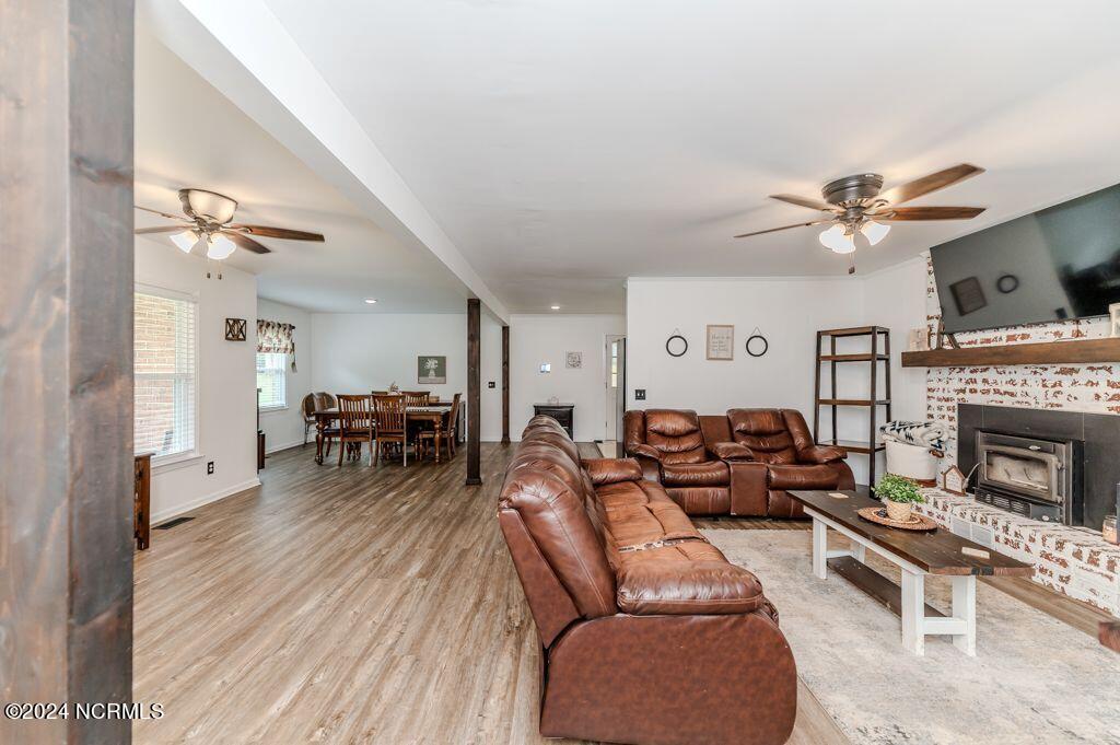 3113 Wild Forest Road