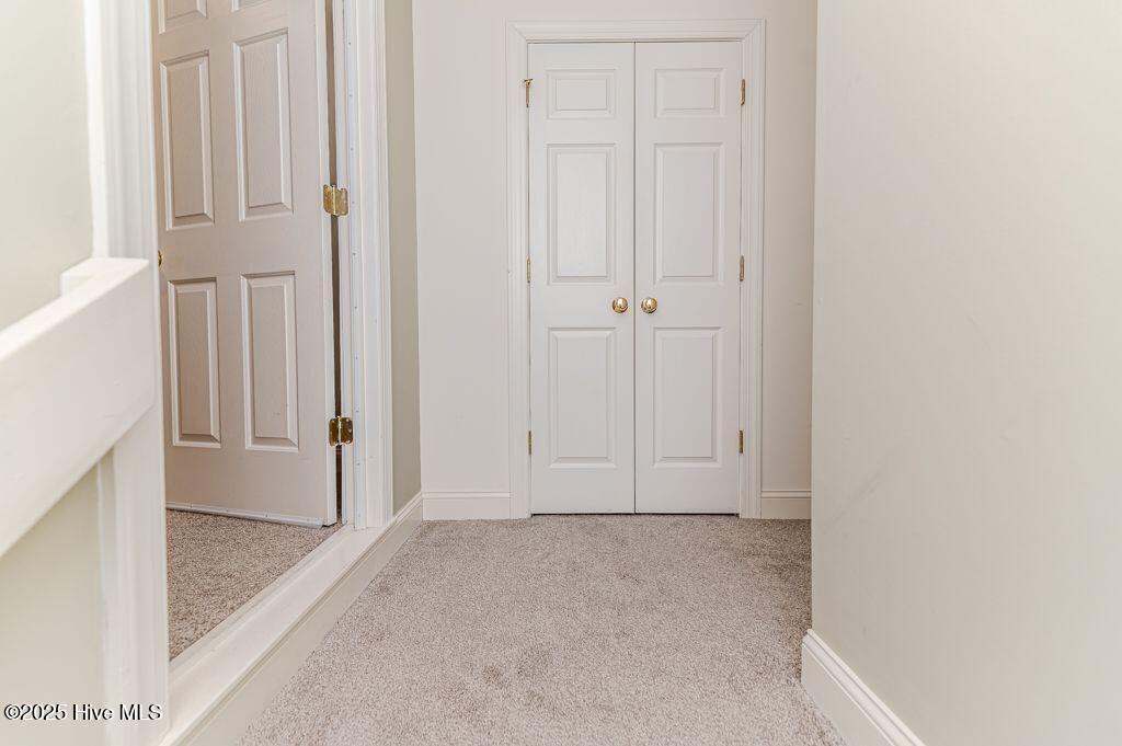17 Meyer Court