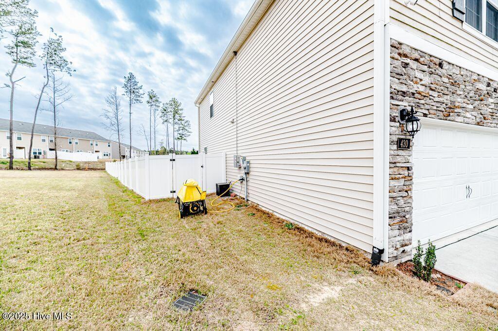 430 Apricot Lane