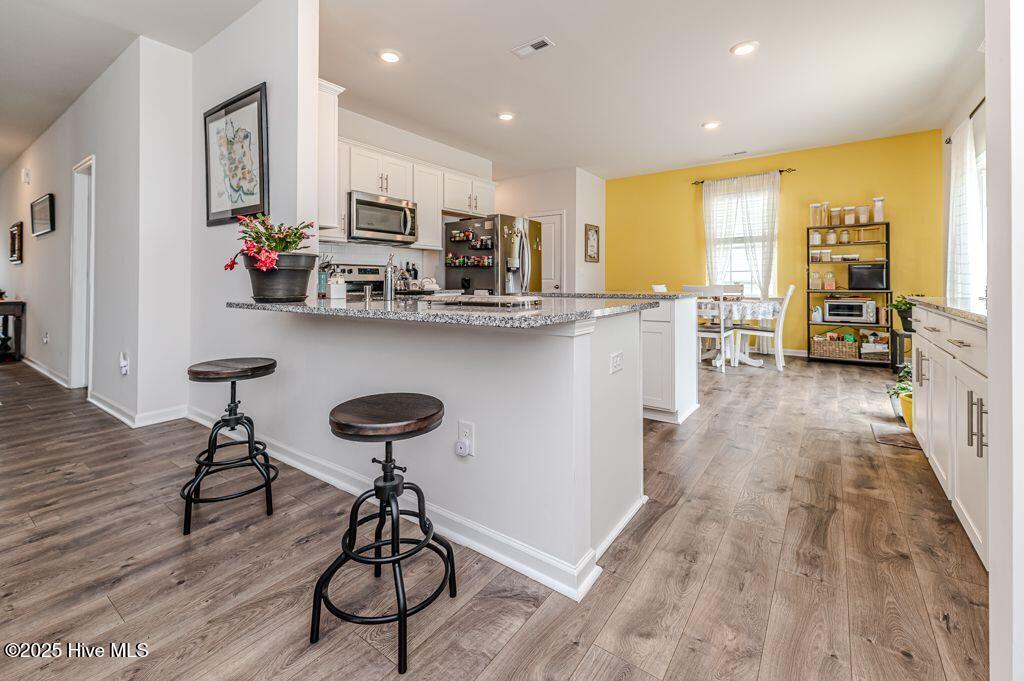 430 Apricot Lane