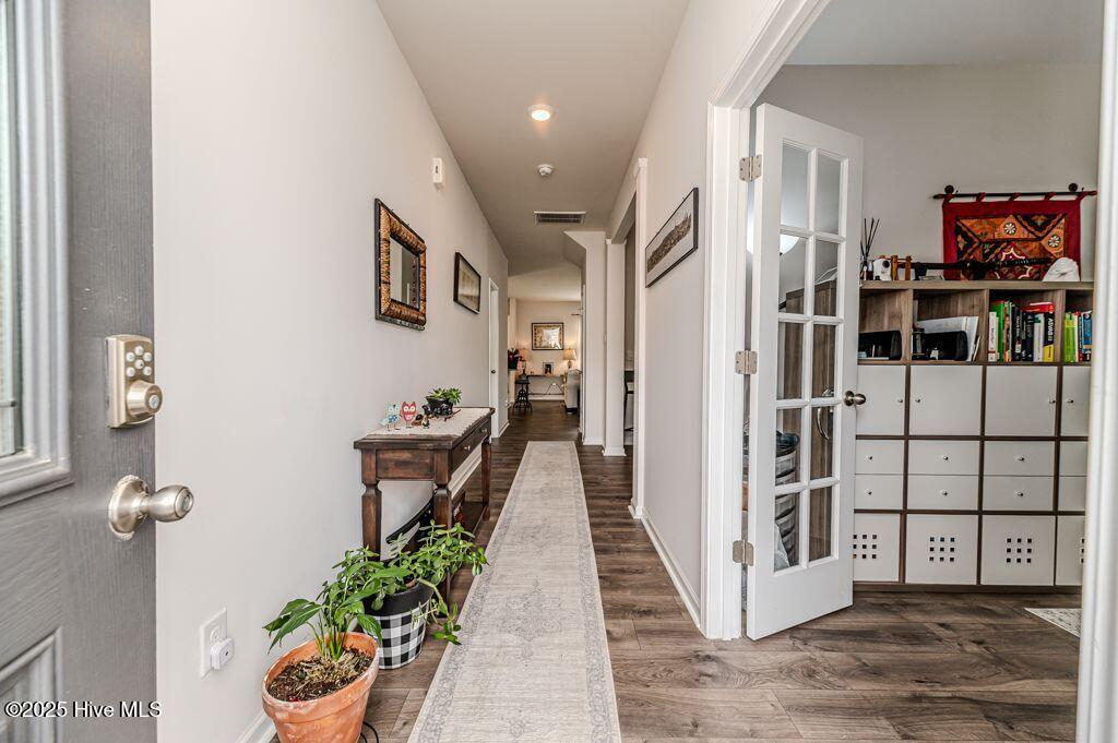430 Apricot Lane