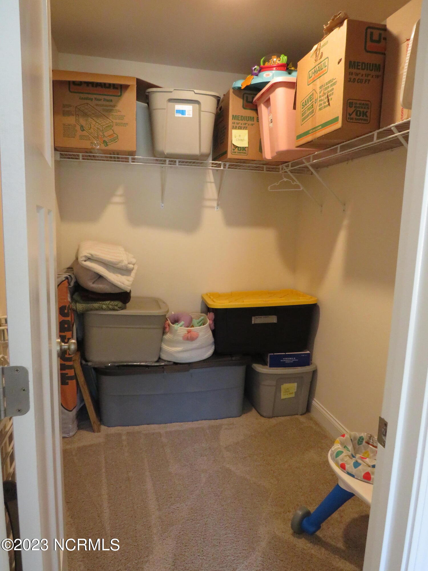 425 Palisades Drive