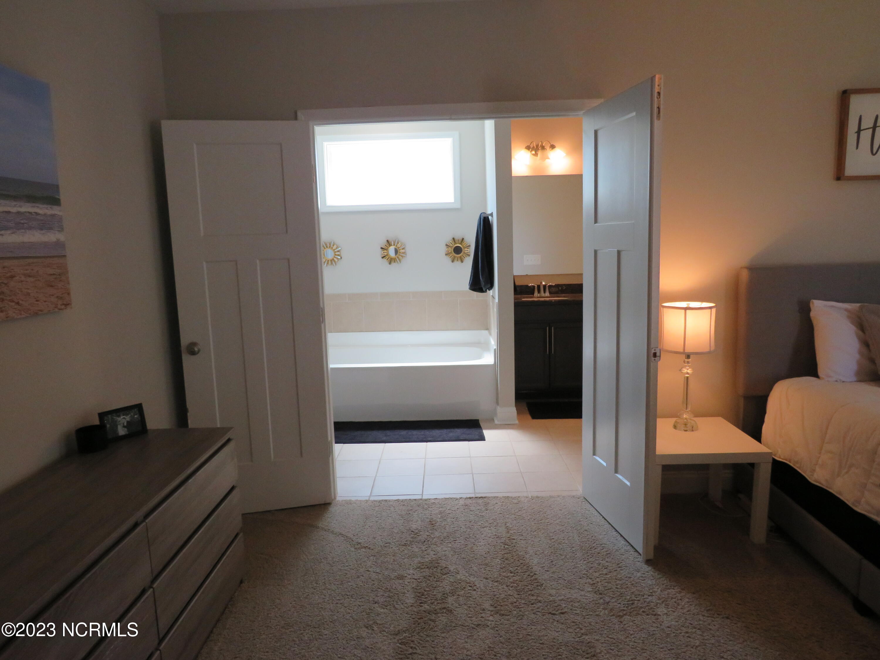 425 Palisades Drive