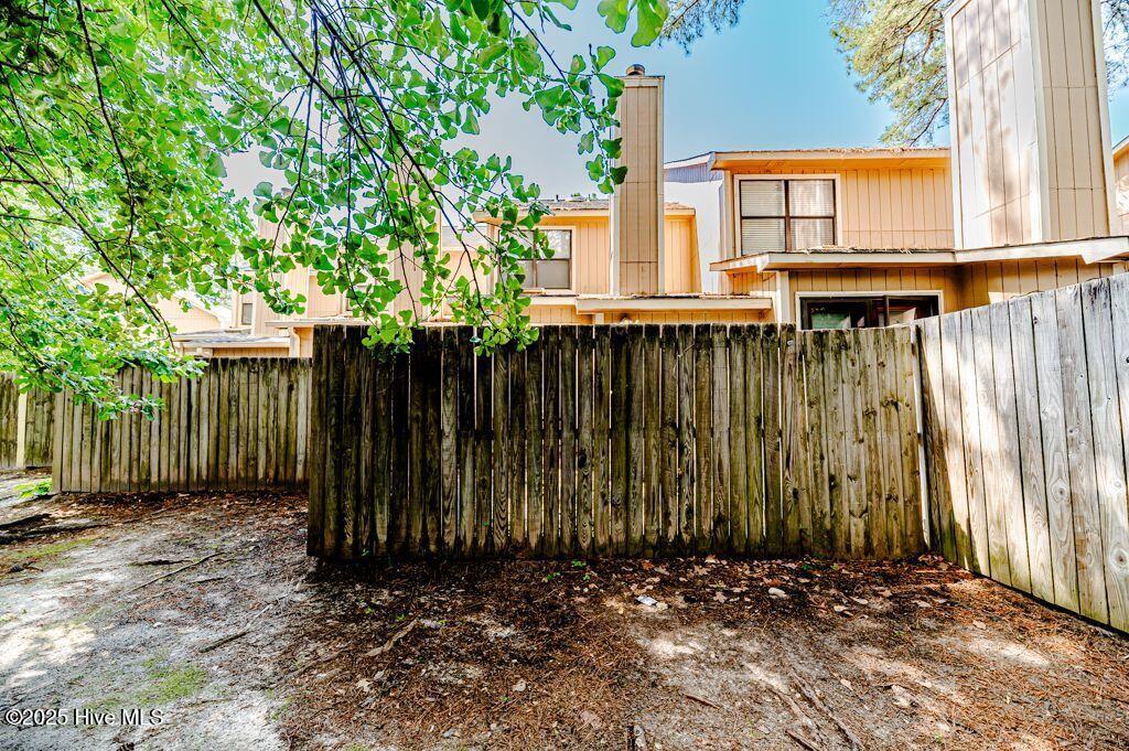 1252 N Forest Drive