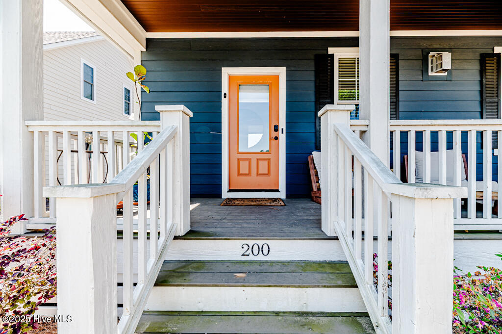 200 Manning Square