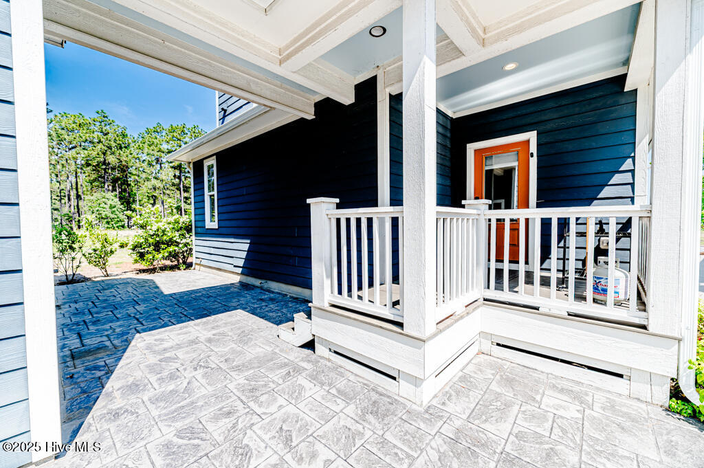 200 Manning Square