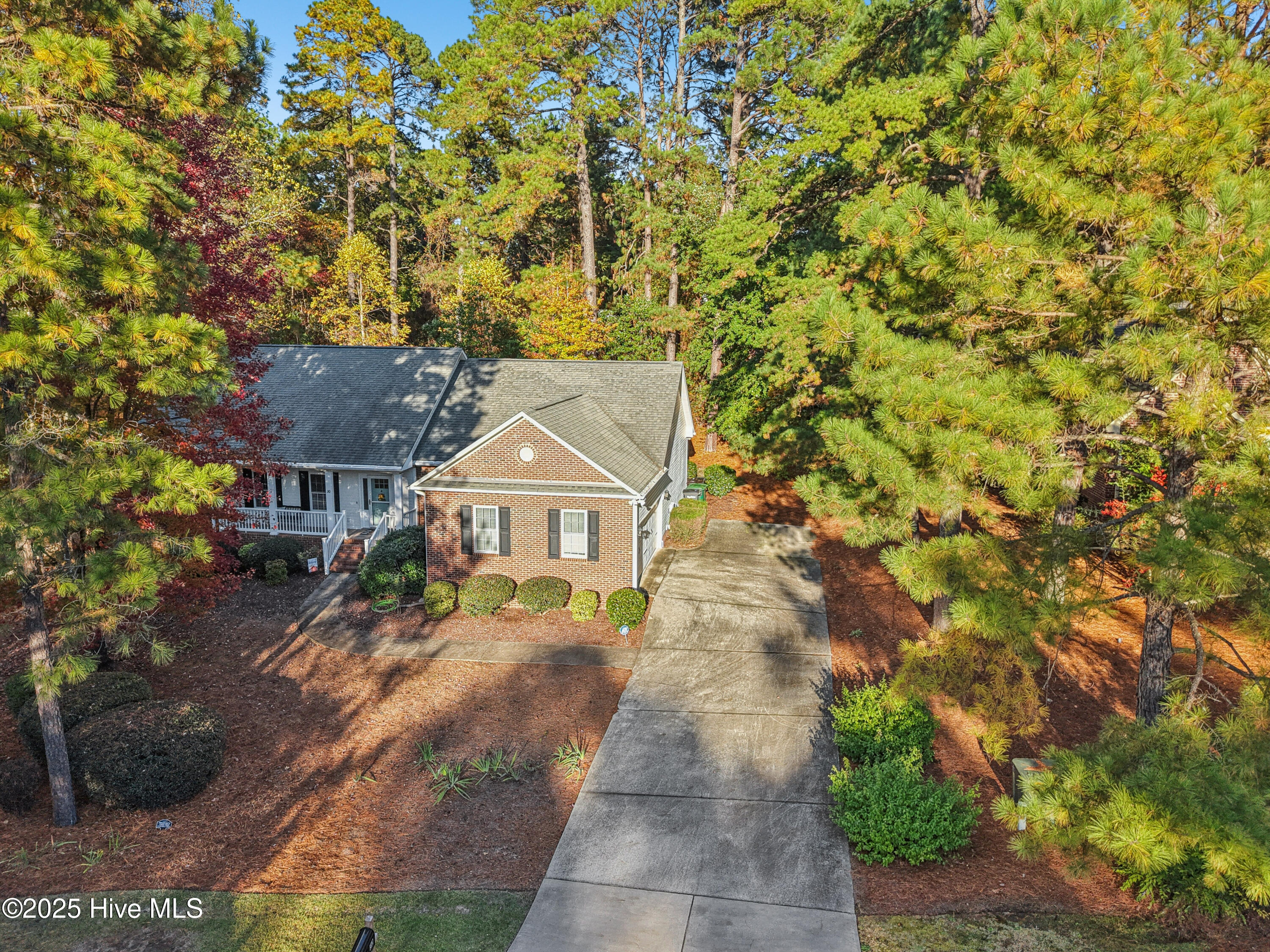 30 Kingswood Circle