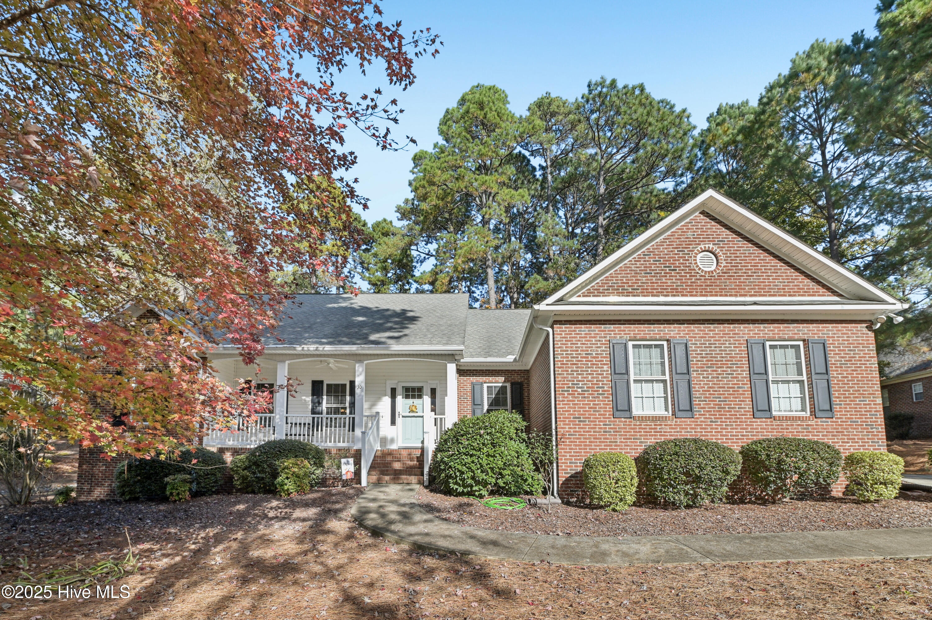 30 Kingswood Circle