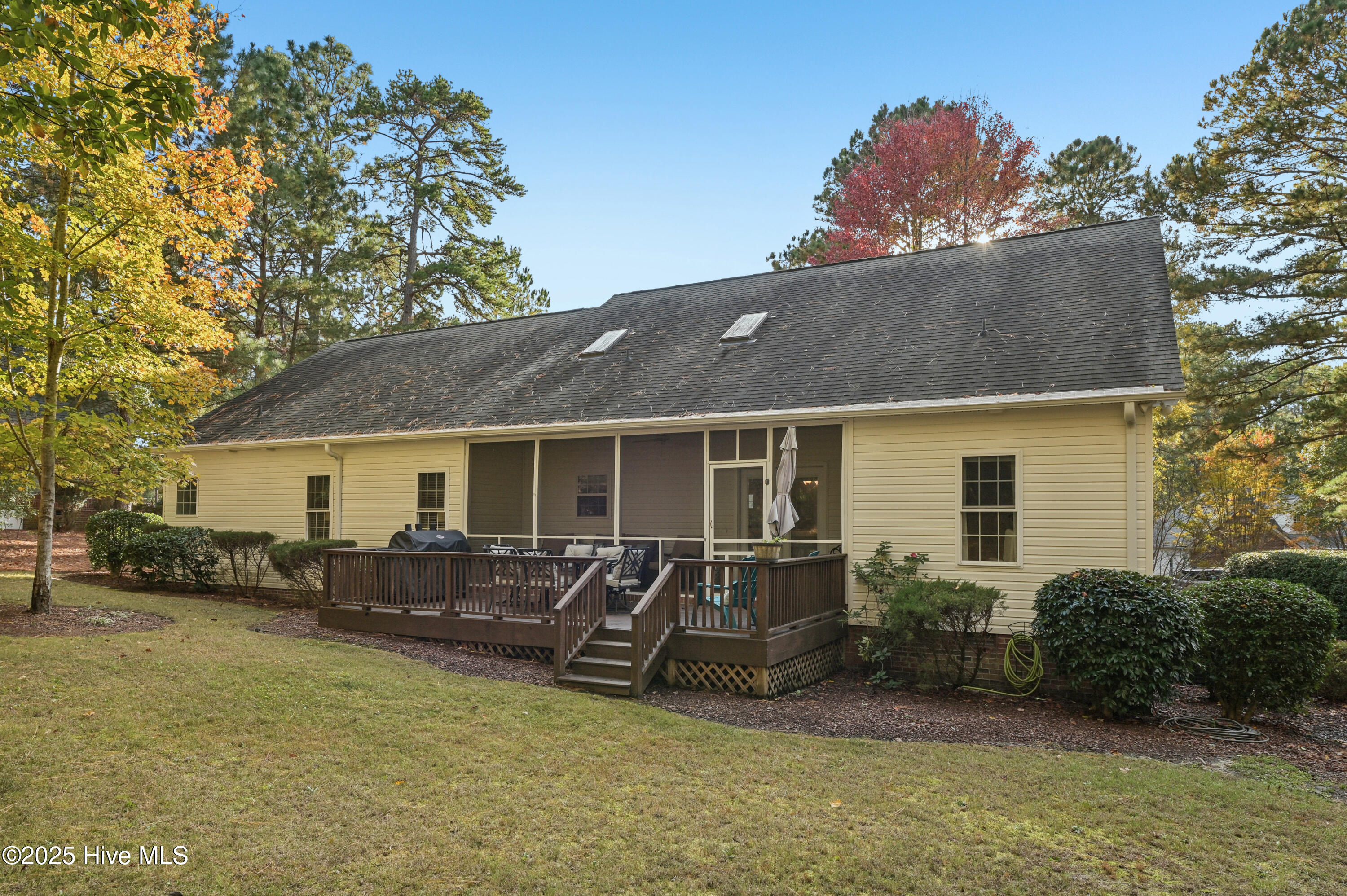 30 Kingswood Circle