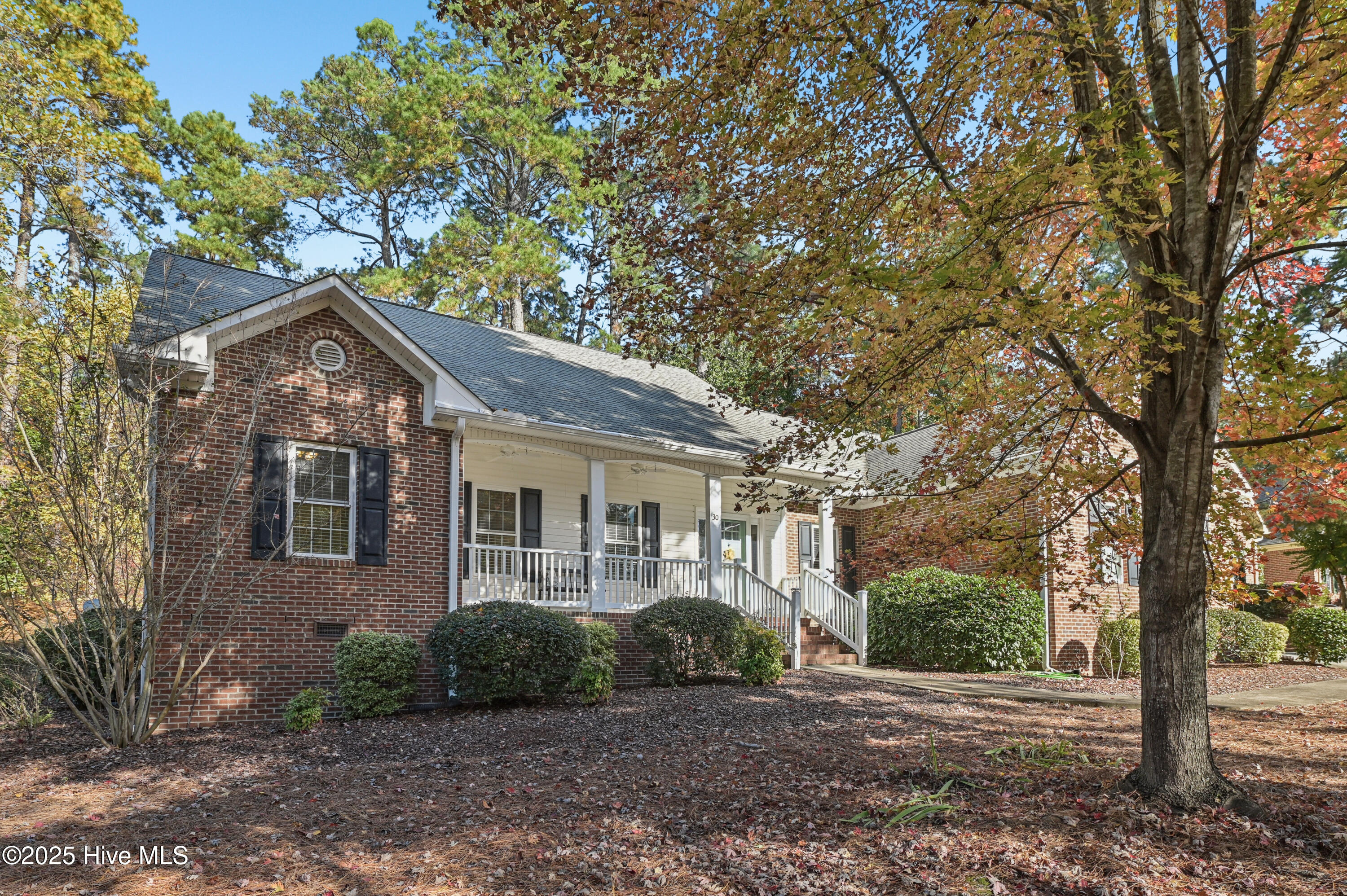 30 Kingswood Circle
