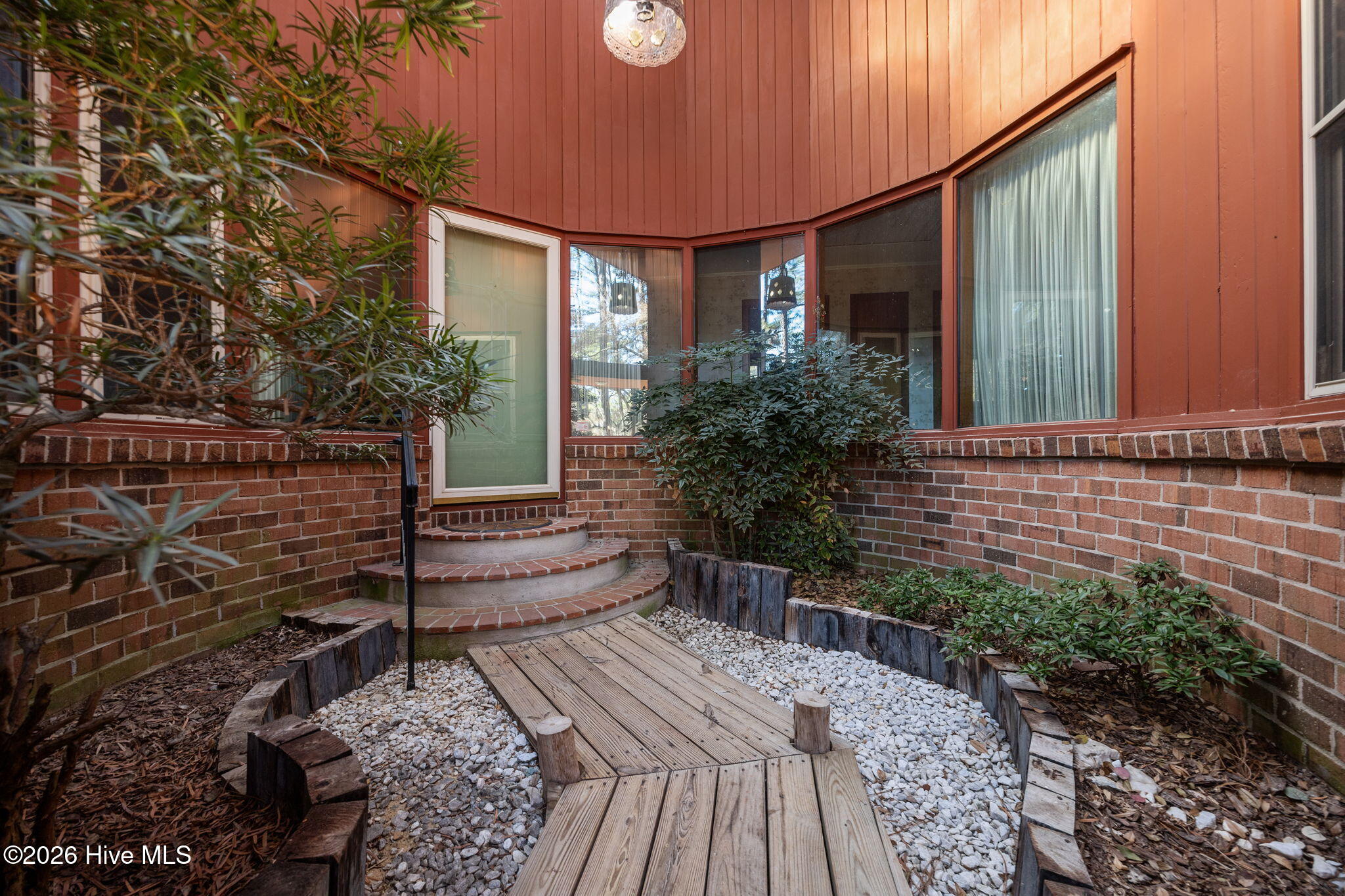 280 Midland Road