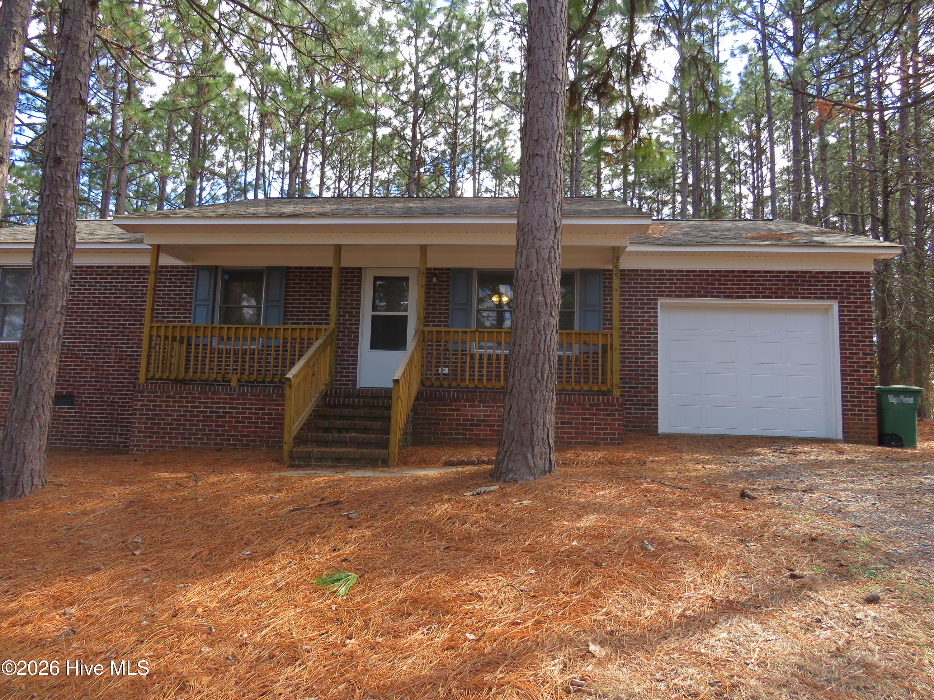 355 Sandhills Circle