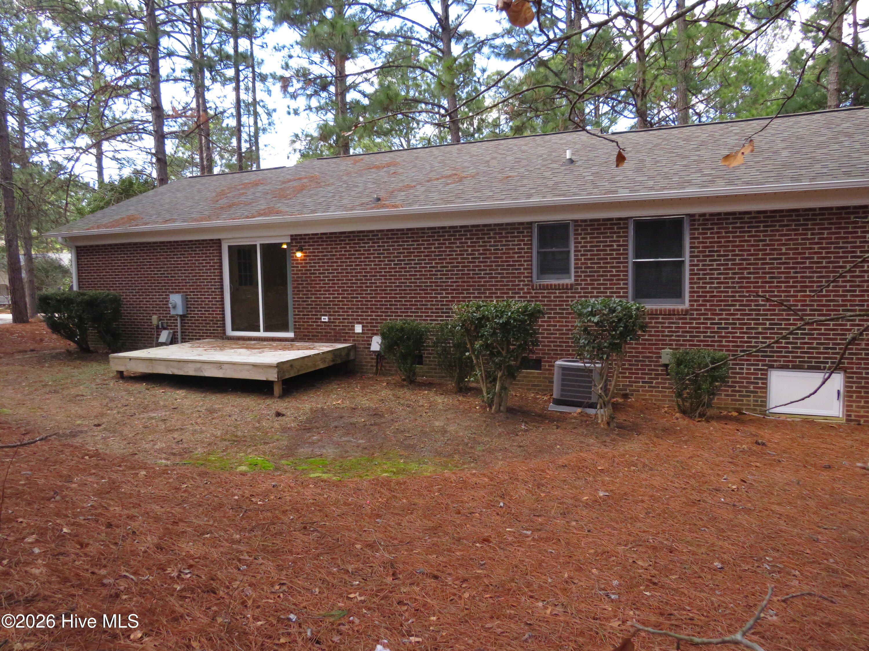 355 Sandhills Circle