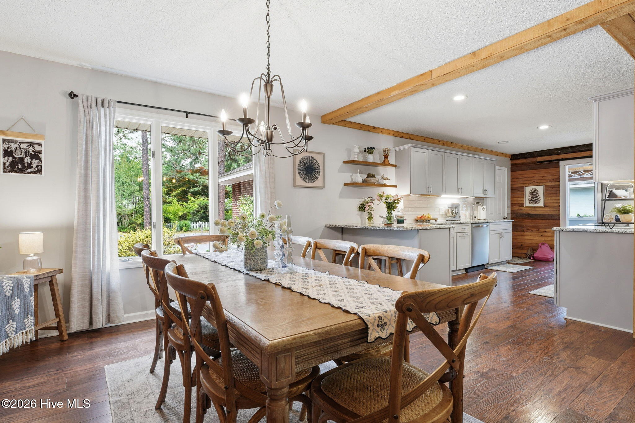 15 Mcleod Road