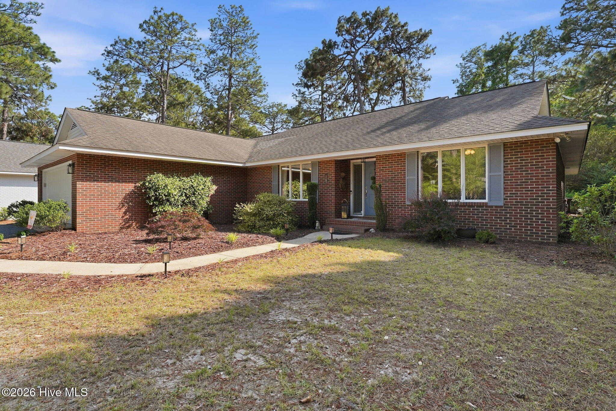15 Mcleod Road