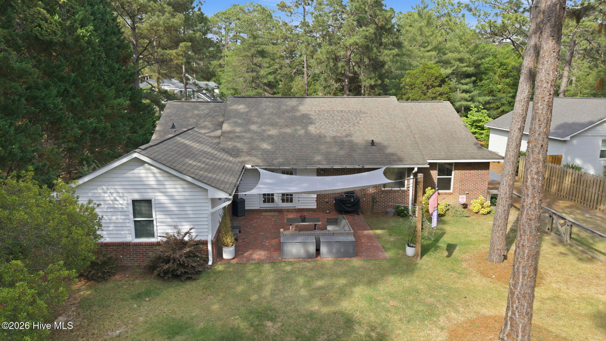 15 Mcleod Road