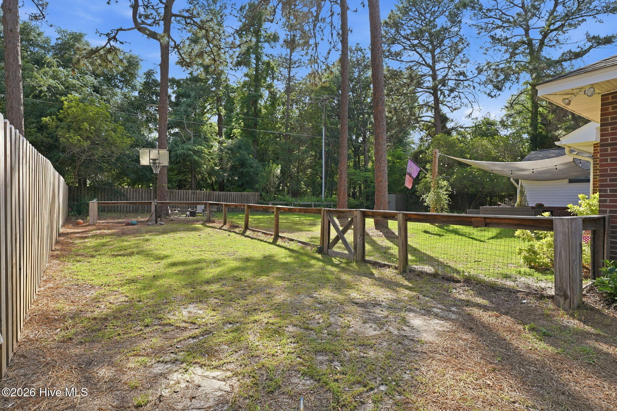 15 Mcleod Road