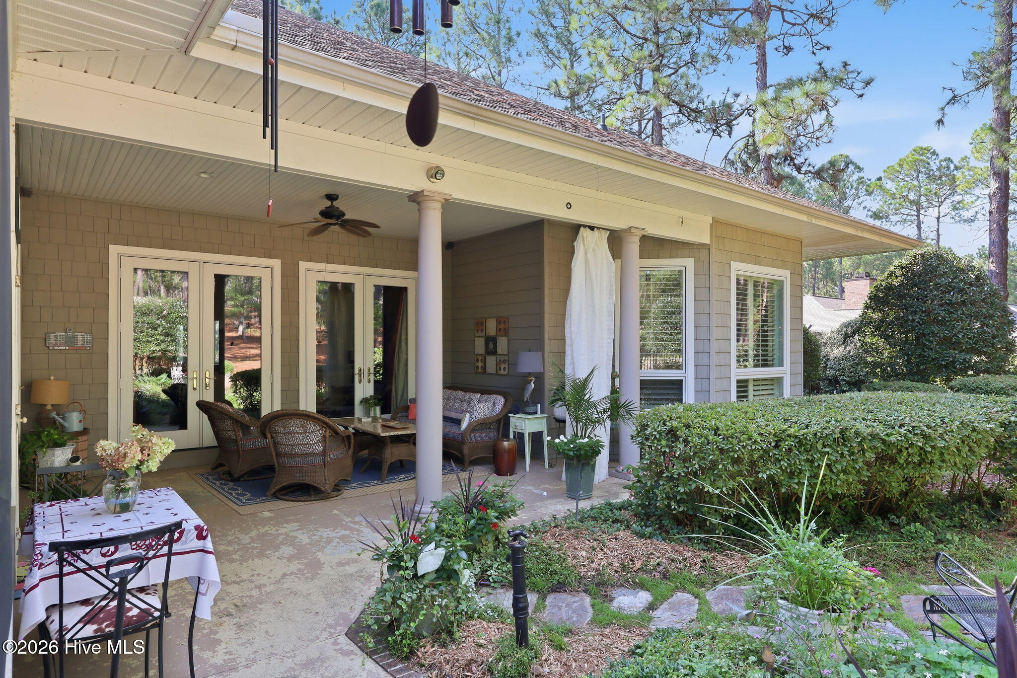 14 Abington Drive