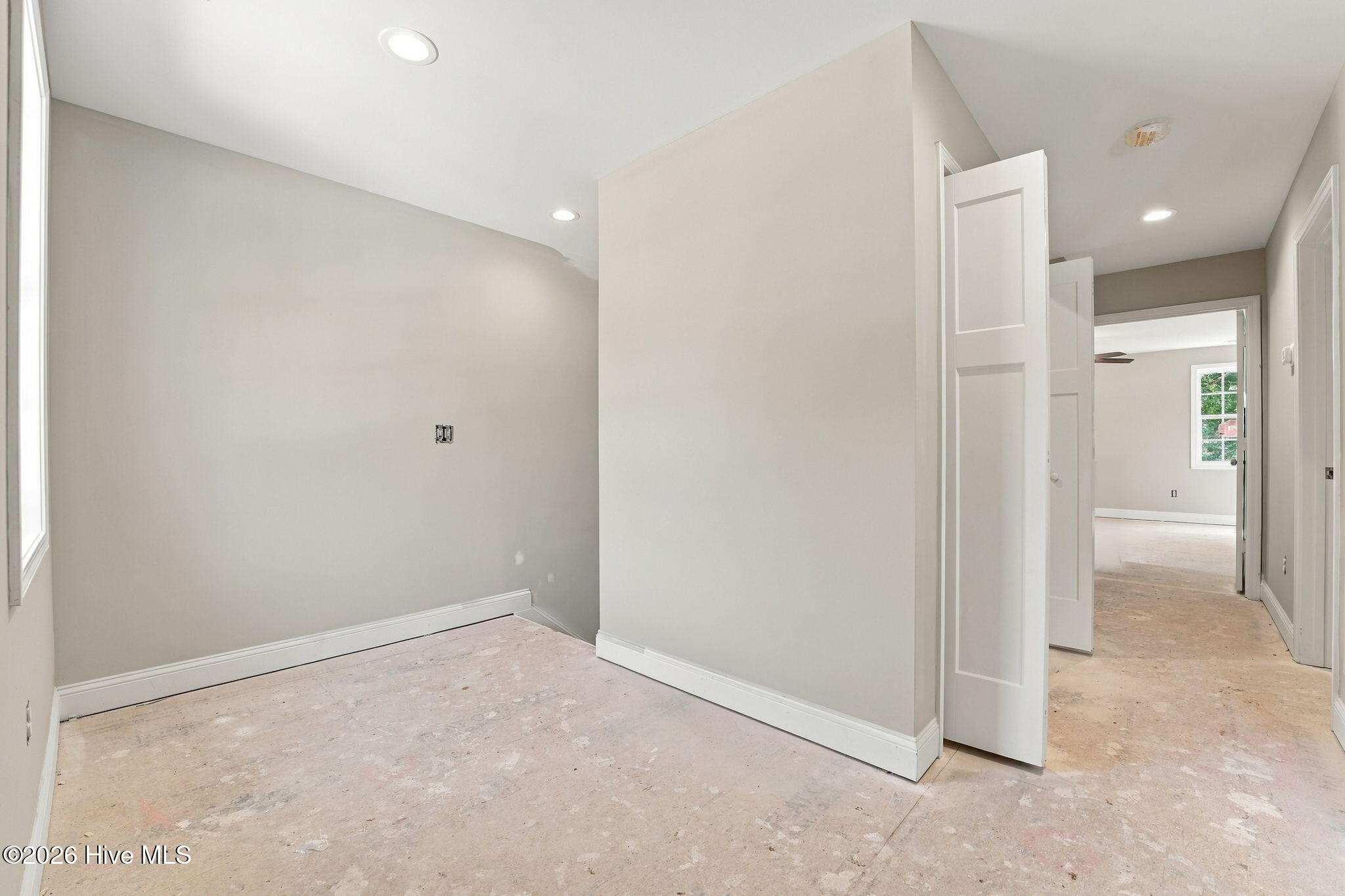 215 E Moore Street