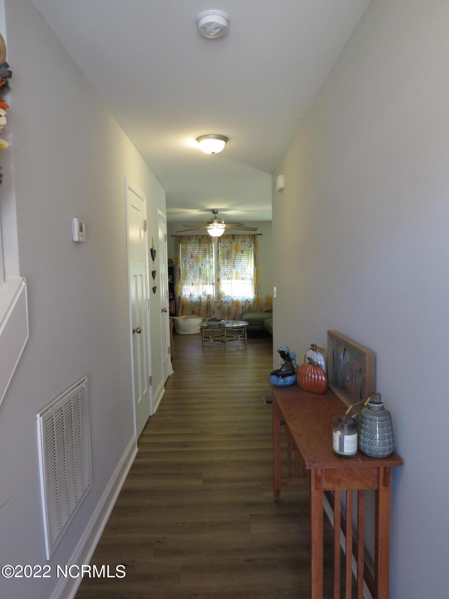 754 W Illinois Avenue