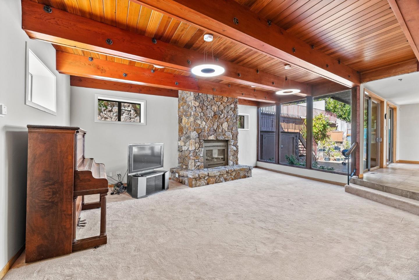 1310 Escalona DR