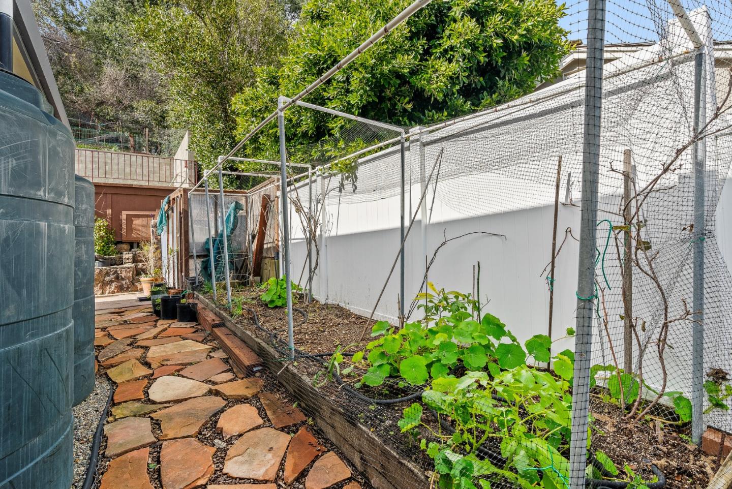 1310 Escalona DR