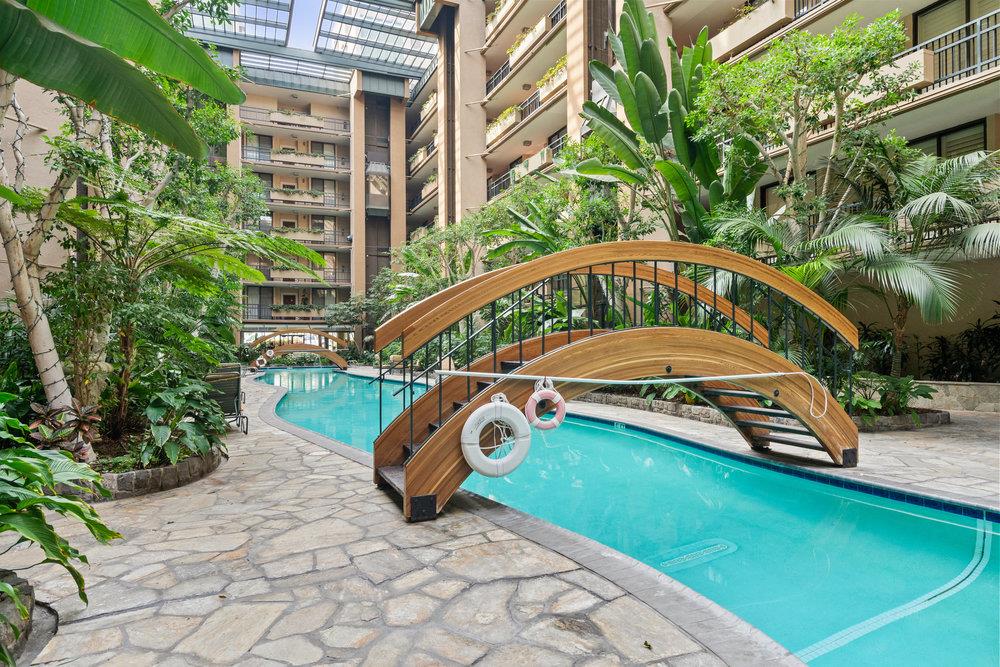 555 Laurel AVE 123