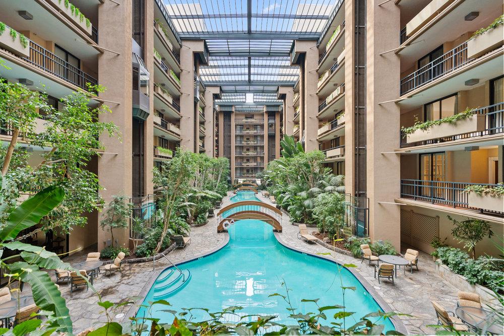 555 Laurel AVE 123
