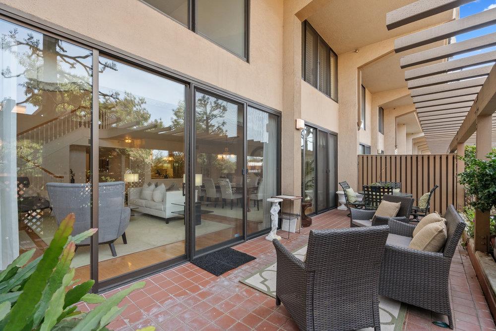 555 Laurel AVE 123