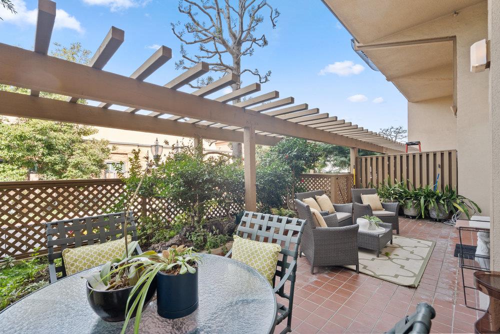 555 Laurel AVE 123