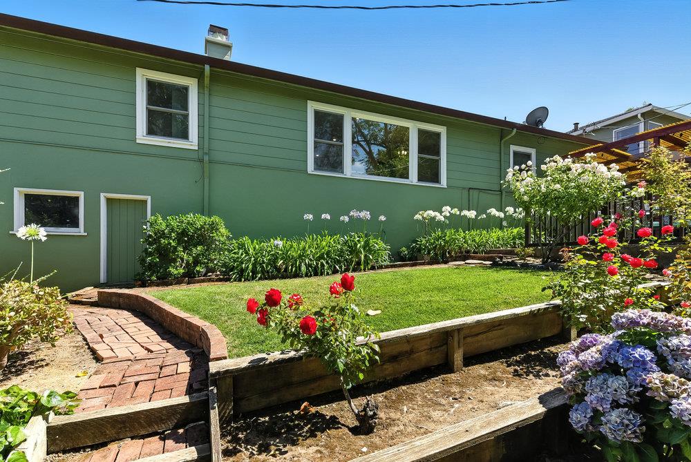 120 42nd Avenue
