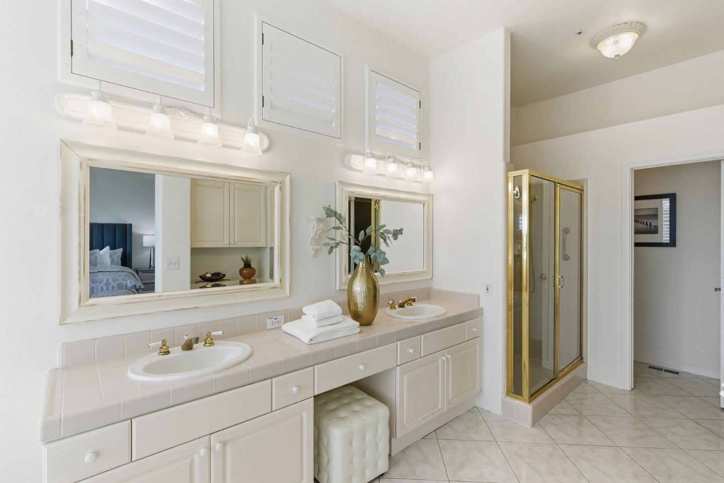 2545 Fox Ridge Drive