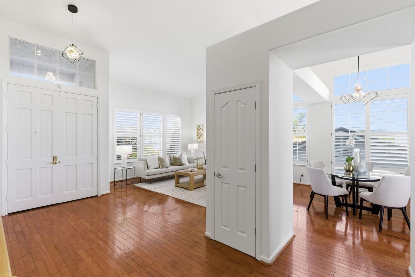 2545 Fox Ridge Drive