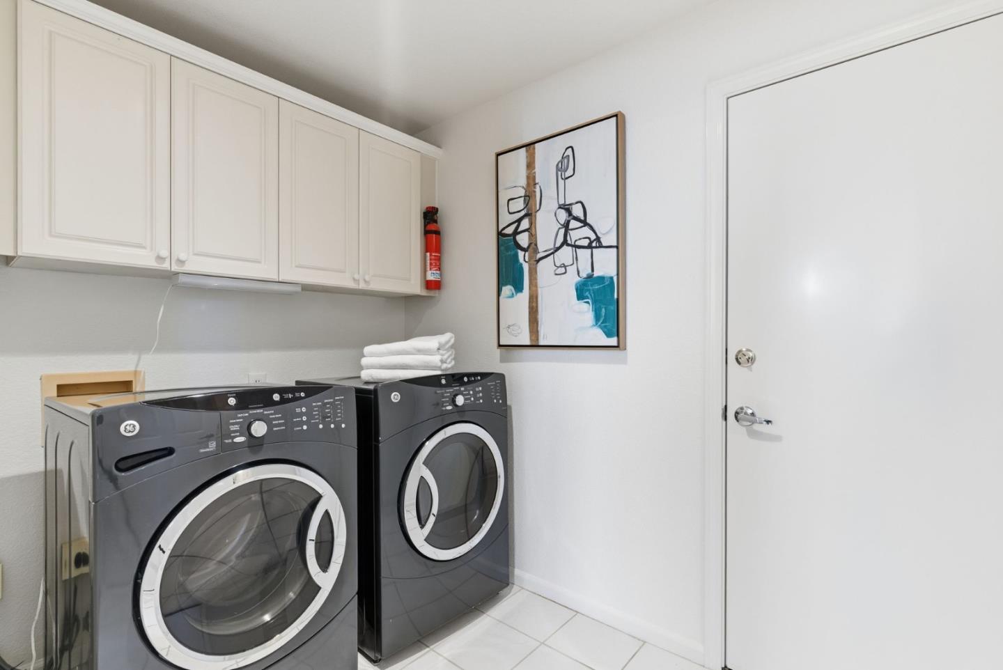 2545 Fox Ridge Drive