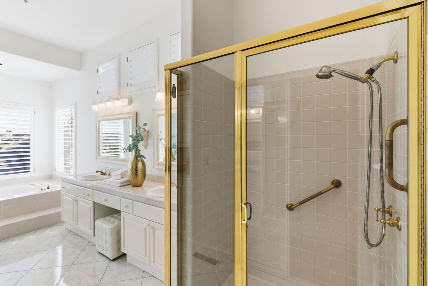 2545 Fox Ridge Drive