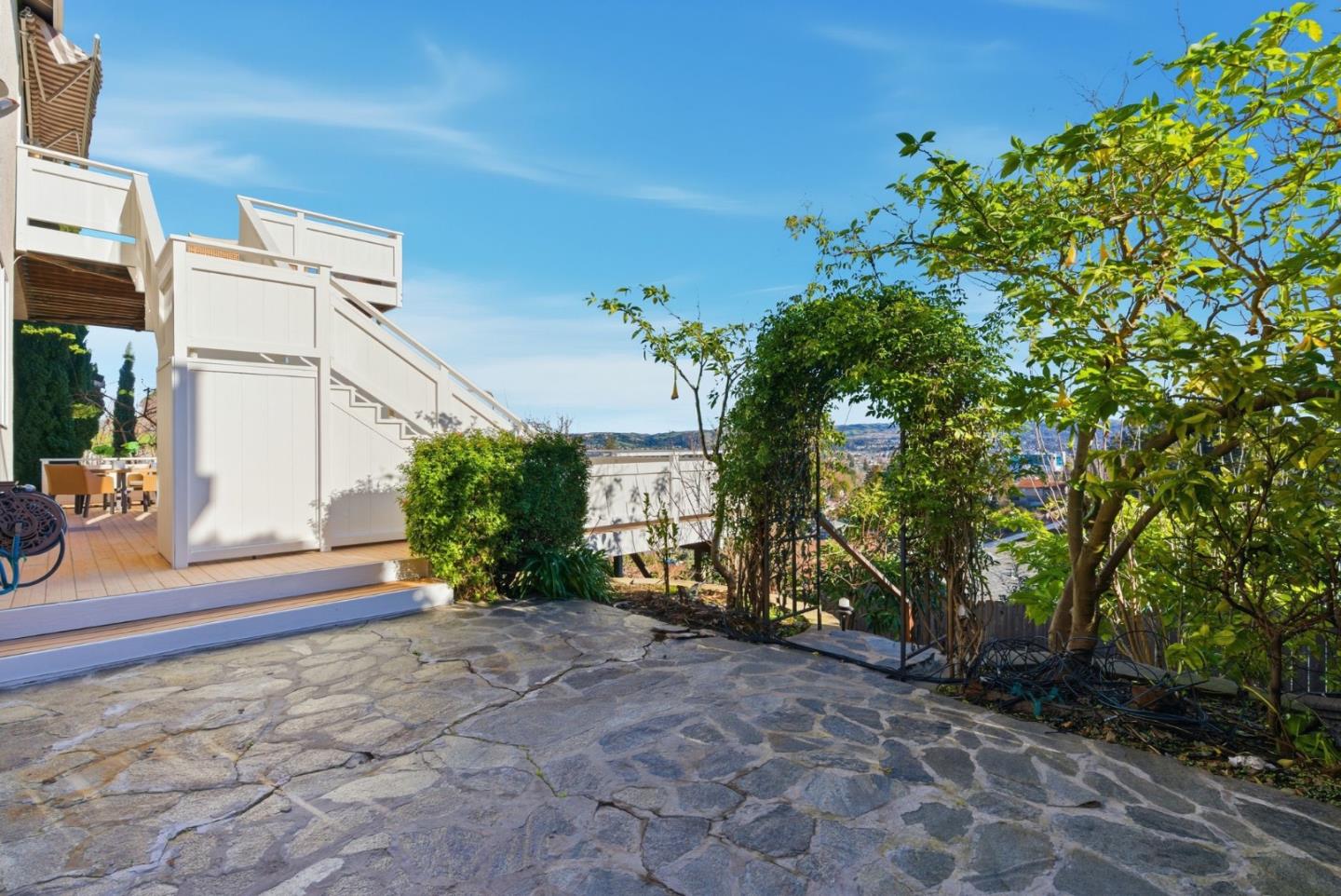 2545 Fox Ridge Drive